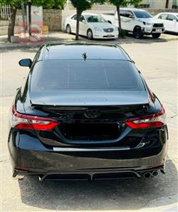 تۆیۆتا کامری